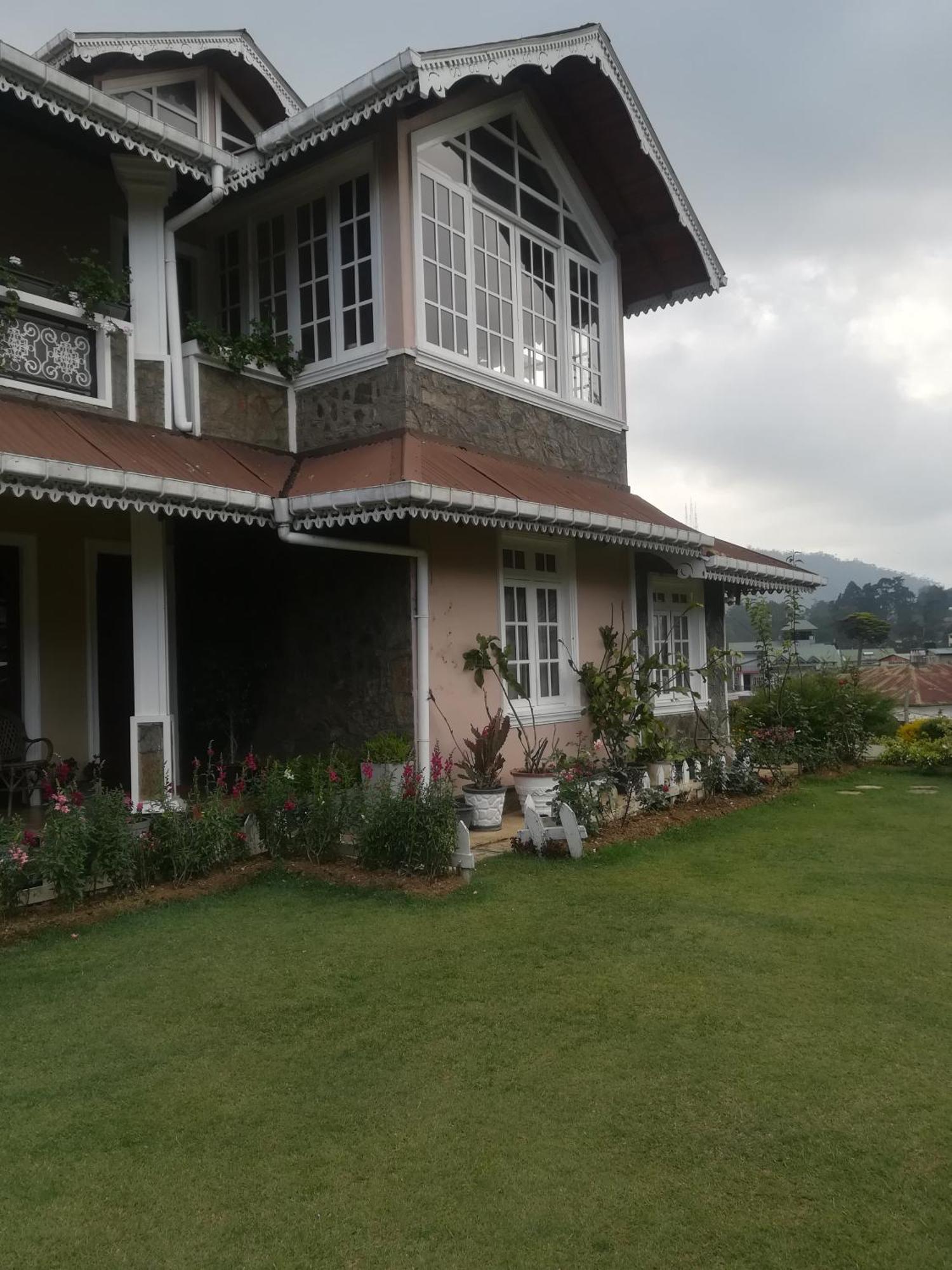 Royal Wattles Apartment Nuwara Eliya Exterior photo